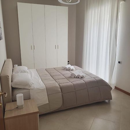 Appartamenti Le Gemme Napoli Exterior foto