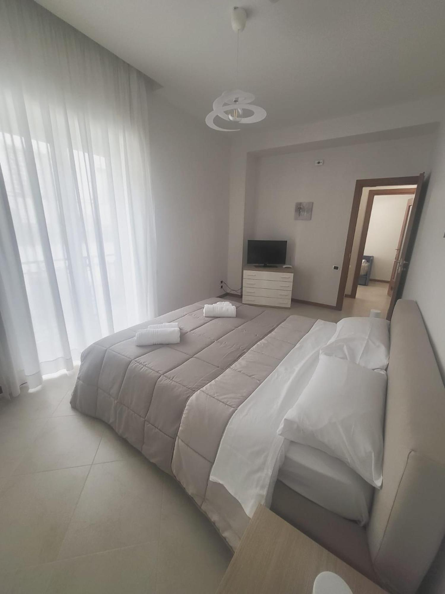 Appartamenti Le Gemme Napoli Exterior foto