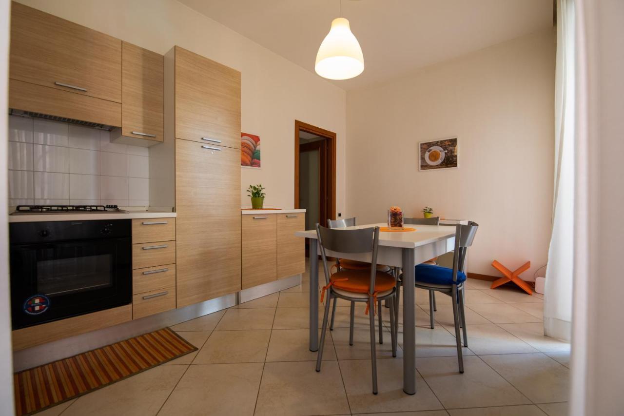 Appartamenti Le Gemme Napoli Exterior foto